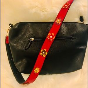 NWOT-Black Crossbody